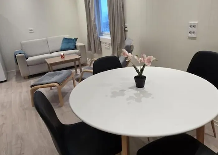 Arctic Nine - Nr 3 - On The Island Vakantiehuis *