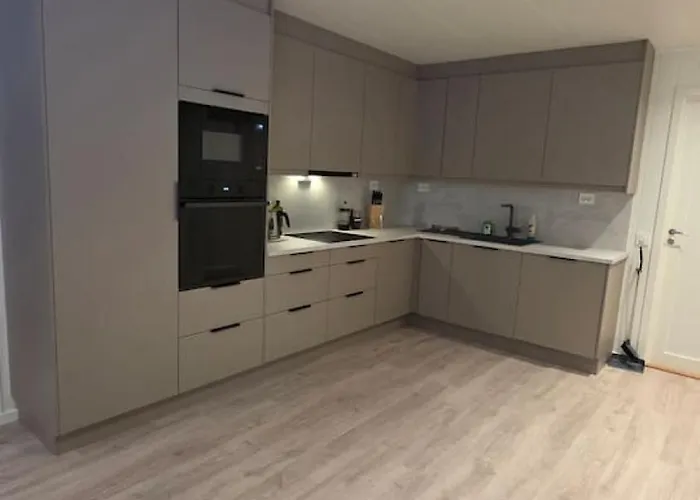 Arctic Nine - Nr 3 - On The Island Casa de Férias *